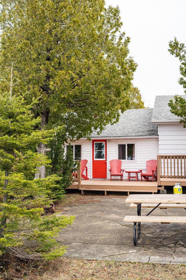 Neptunes Hideaway Тобермори Экстерьер фото