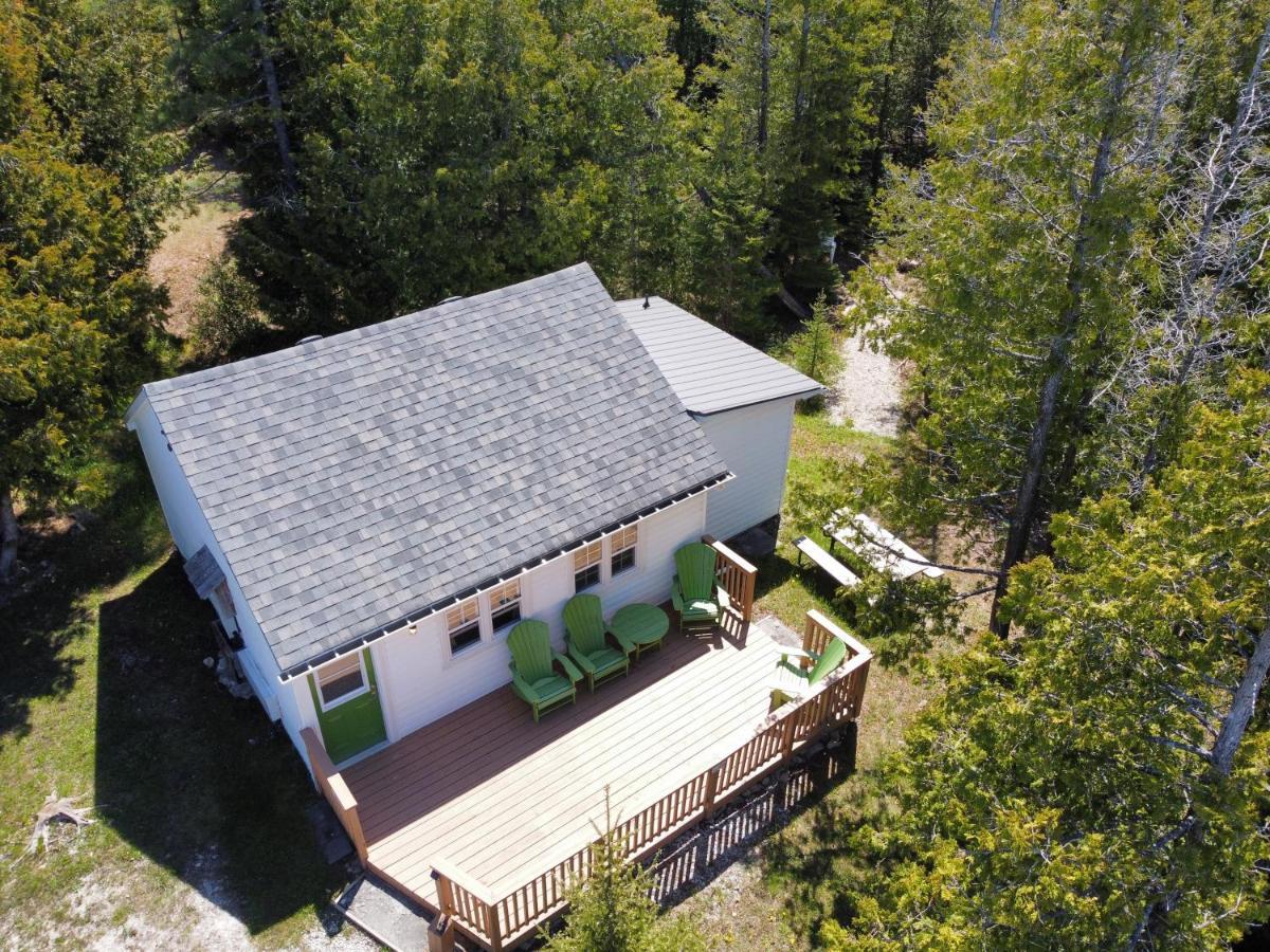 Neptunes Hideaway Тобермори Экстерьер фото